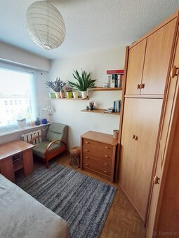 Mieszkanie 3 pokojowe o pow. 48m2, balkon, III p.,os. Asnyka - 10