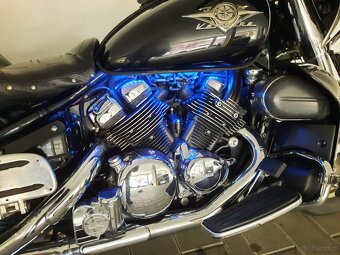 Yamaha XVZ 1300 MIDNIGHT VENTURE - 10