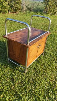 Chromový funkcionalistický servírovací stolek - 10