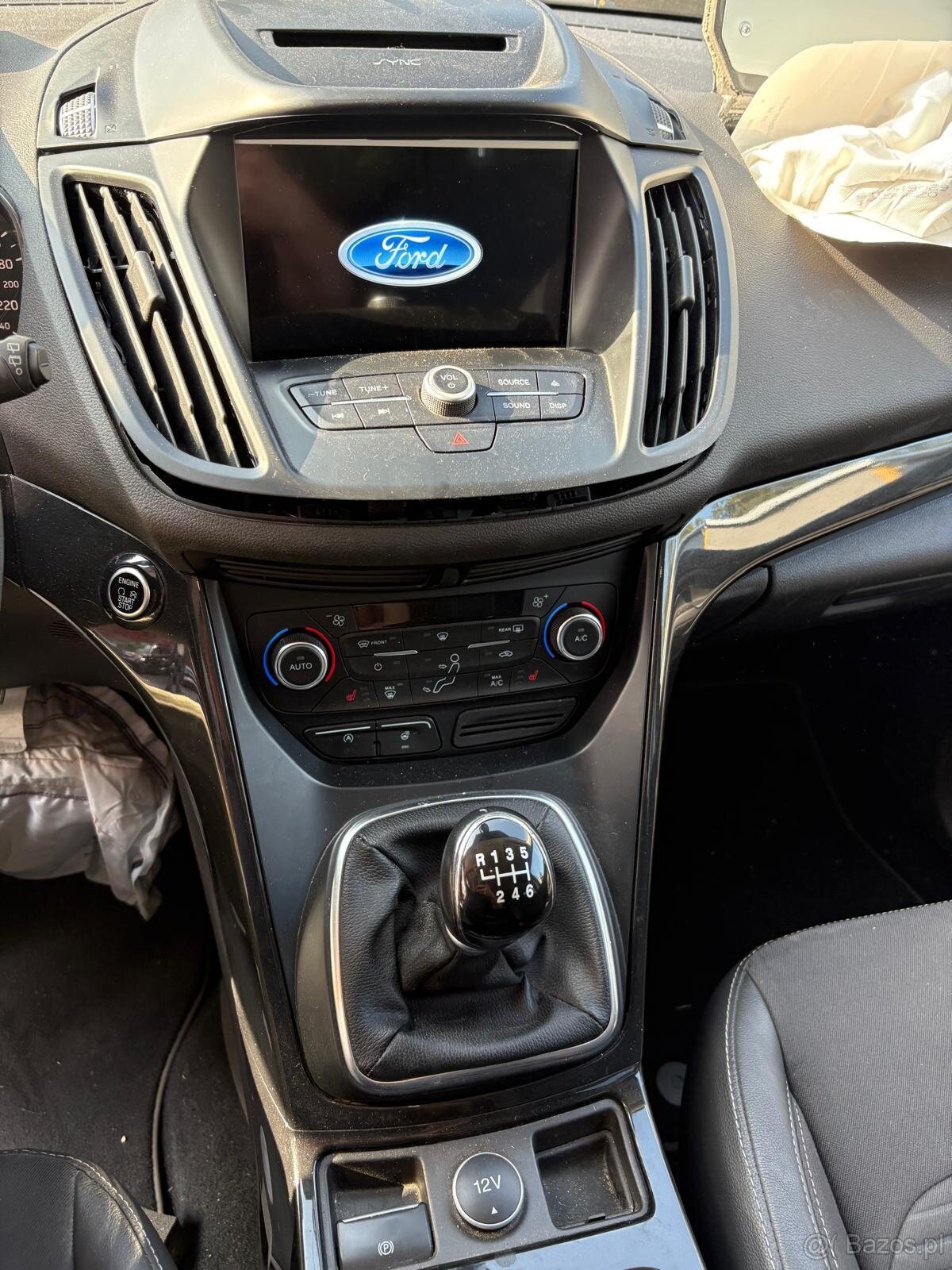 Ford Kuga 1.5i 110kw, r.2019, klimatyzacja, nawigacja - 11