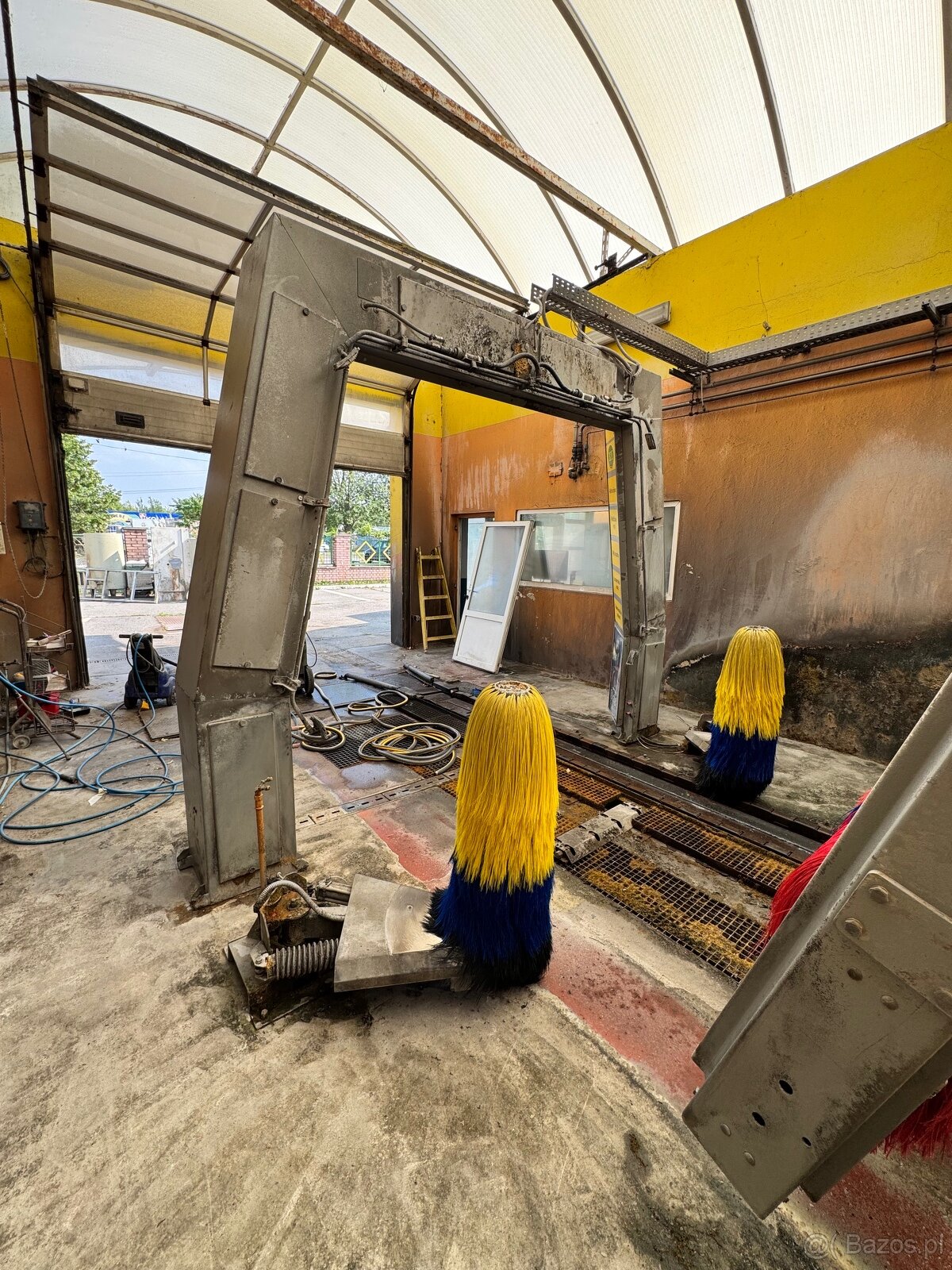 Tunelowa myjnia samochodowa CHRIST – w pełni sprawna - 11