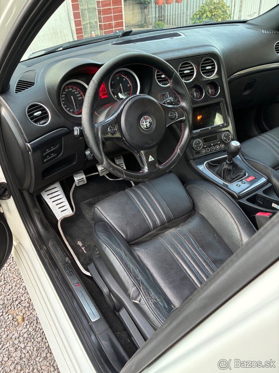 Alfa Romeo 159 1.9 JTDm Ti športová edícia - 11
