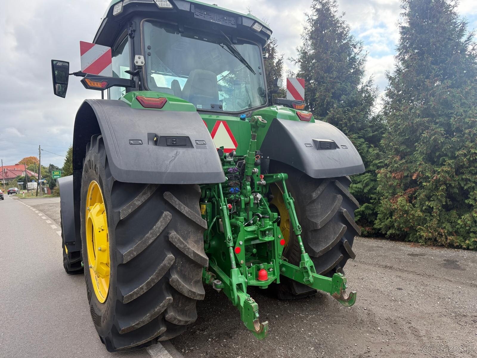 Ciągnik rolniczy John Deere 8R 340 skrzynia E23 rok pro 2021 - 11