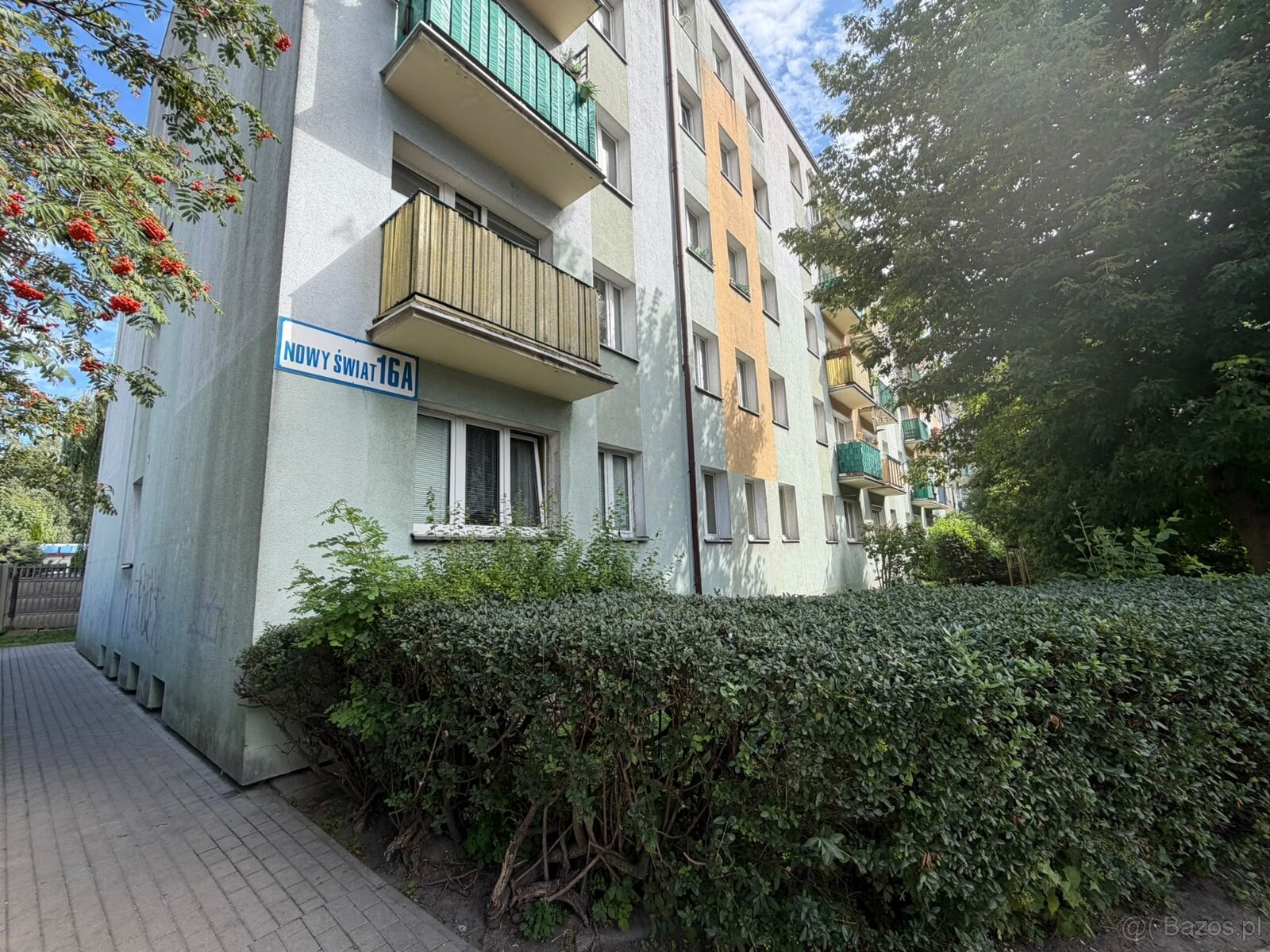 Mieszkanie o powierzchni 37m2, balkon, II p, ul.Nowy Świat - 11