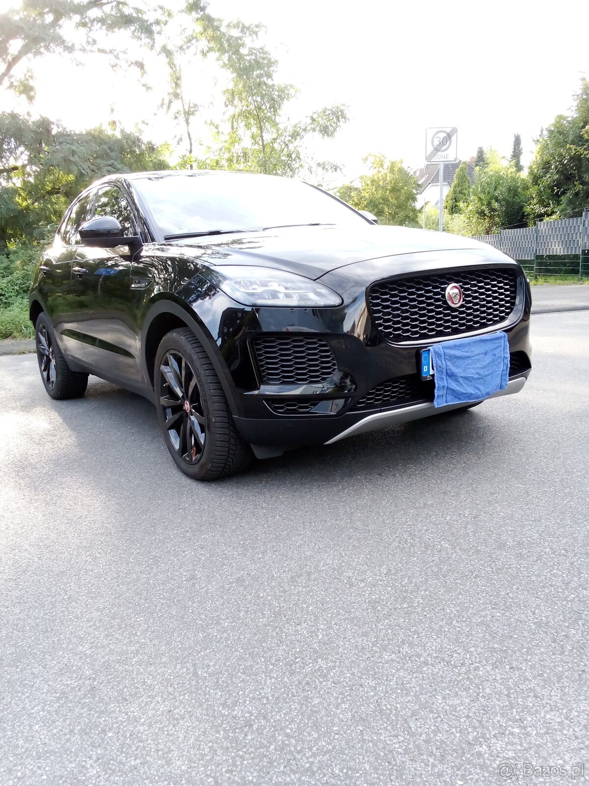Sprzedam Jaguar e-Pace - 11