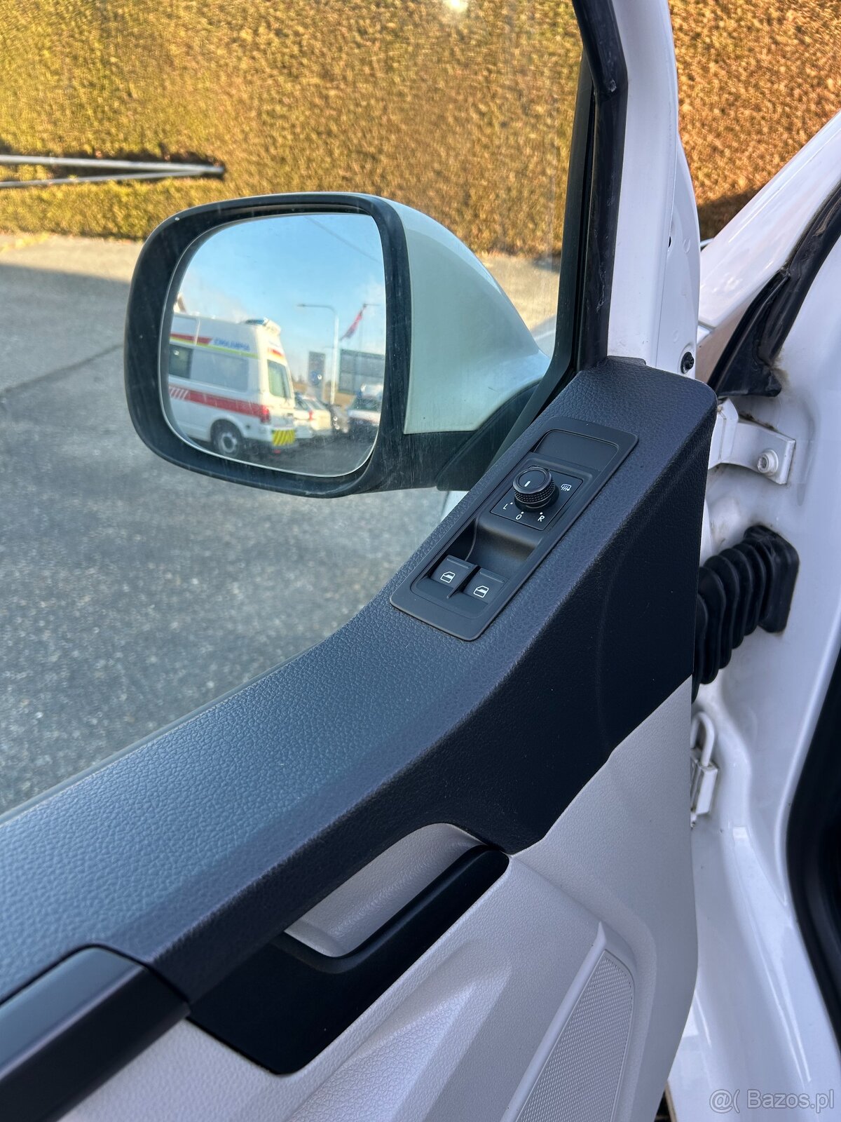 VW T6 2.0 TDI Ambulans / Karetka DSG - 4x4 - 11