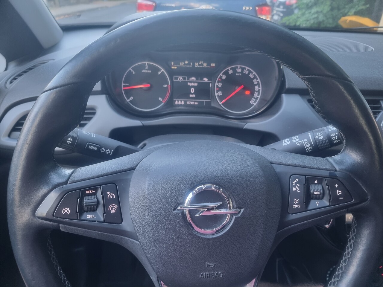 Opel Corsa E - 11