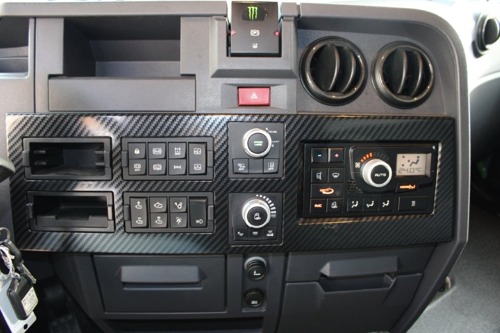 RENAULT T 440, NEZÁVISLÁ KLIMATIZACE - 11