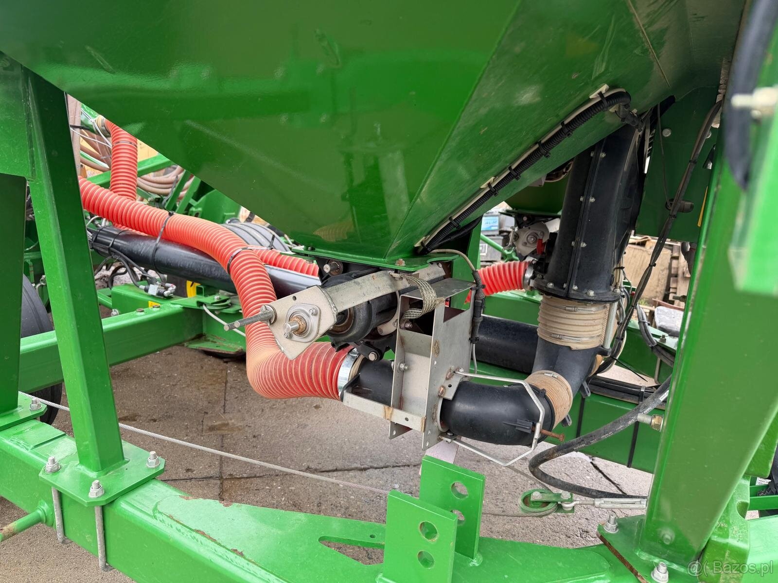 Siewnik zbozowy John Deere 740A szer robocza 6m rok pr 2019 - 11