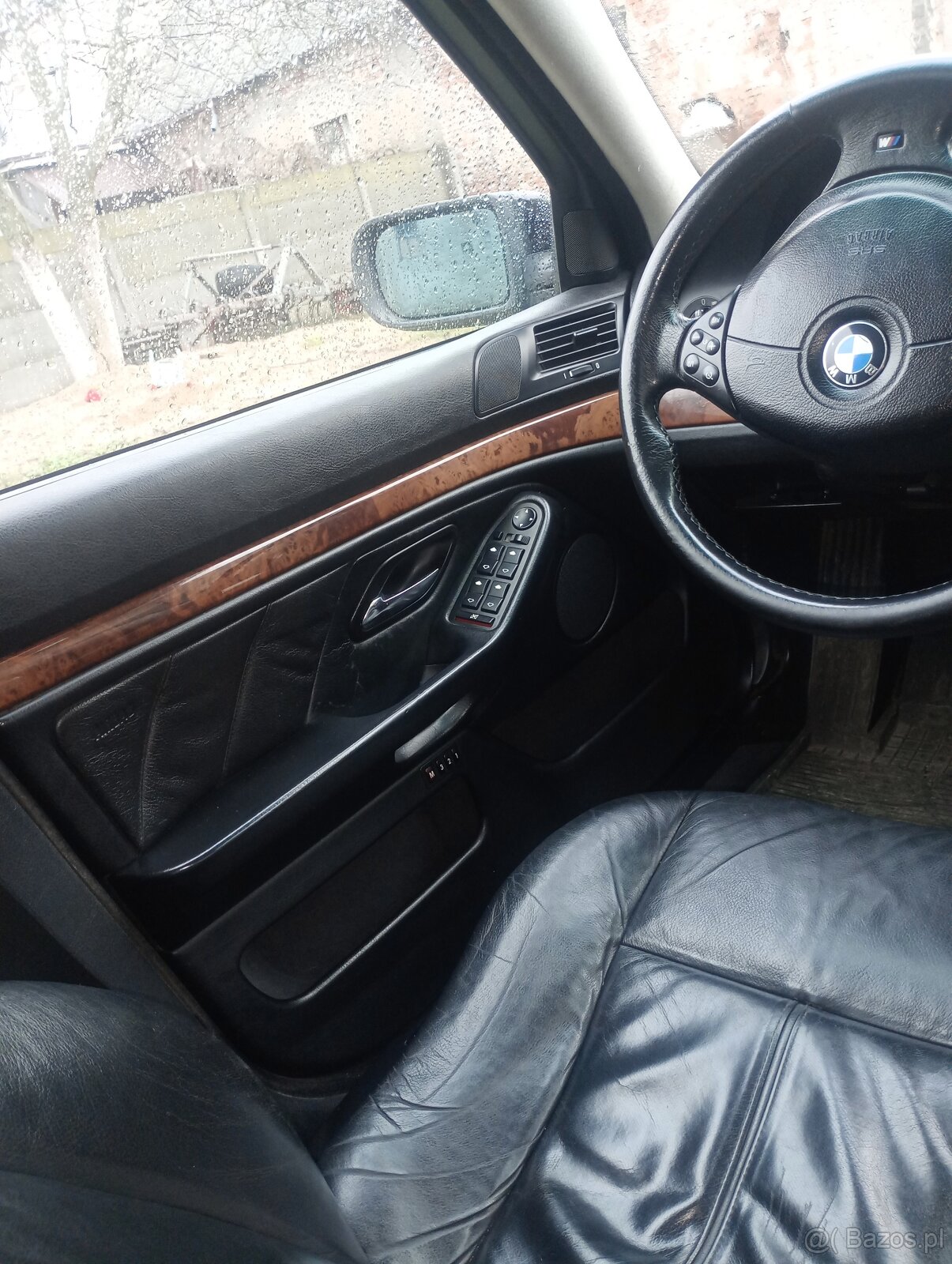 Sprzedam BMW e39 1999 r - 11