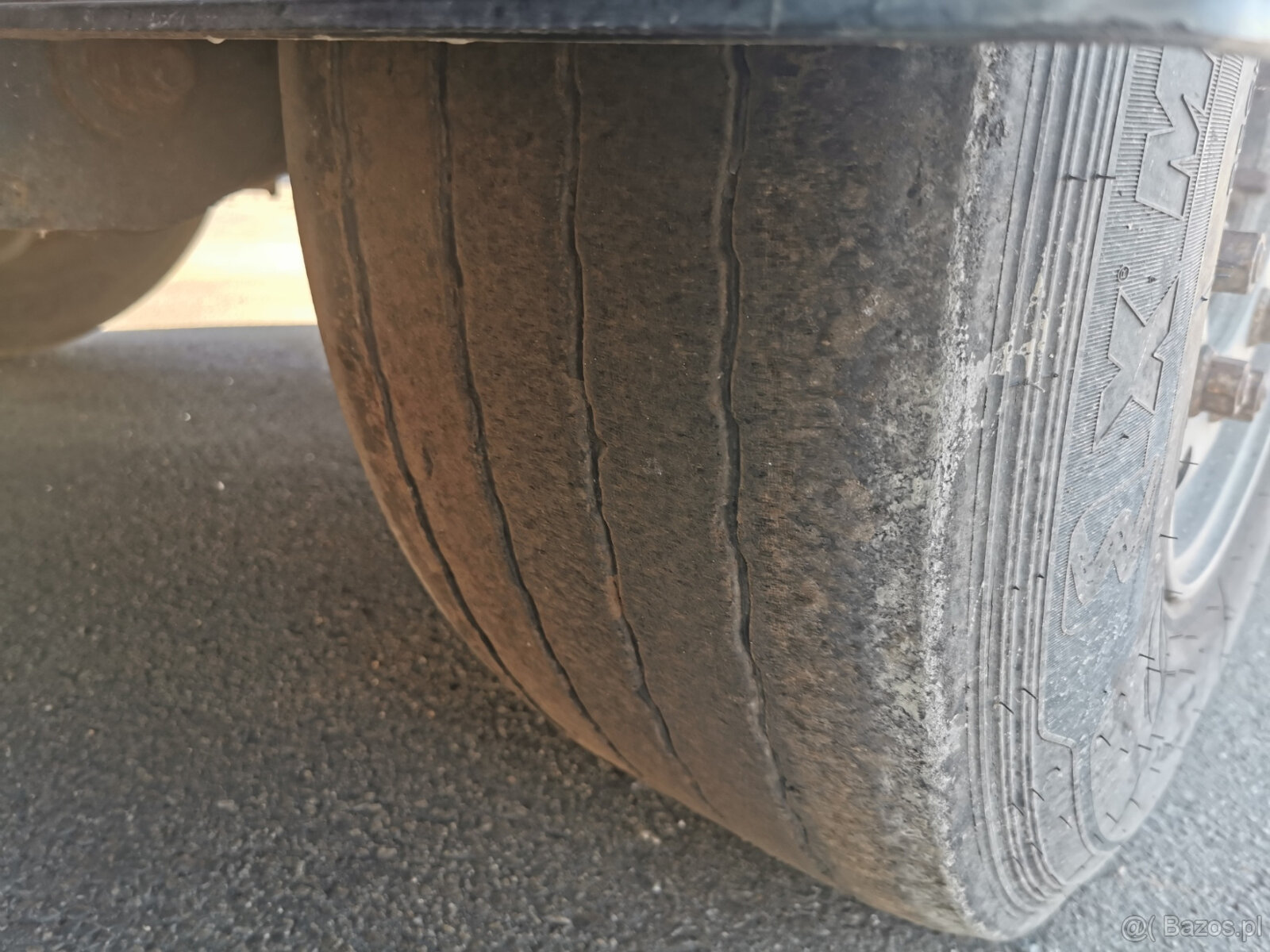 Sprzedam naczepę wywrotkę BODEX KIS3WA o pojemności 55 m3 - 11