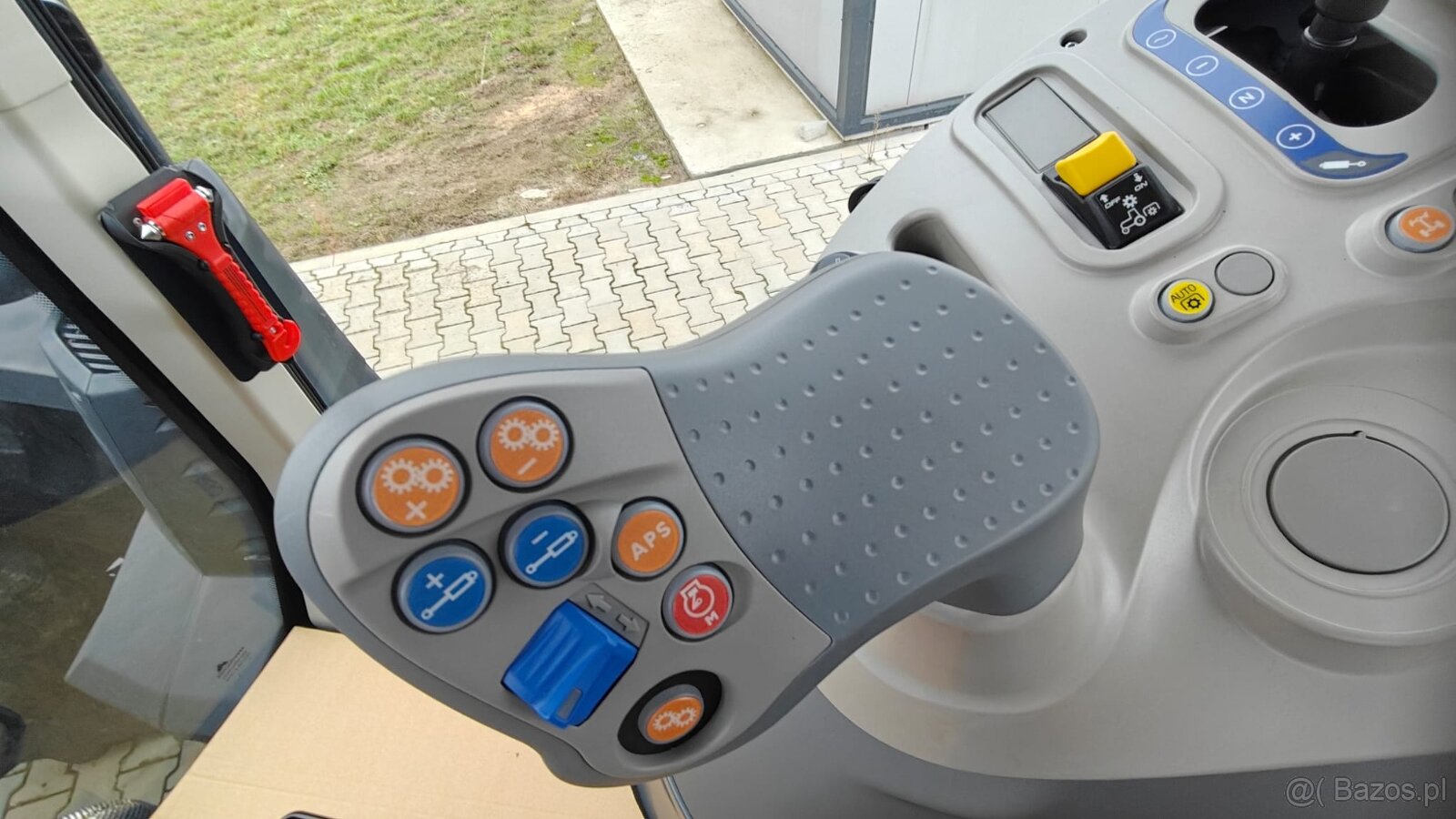 CIĄGNIK Landini 7-170RS 25r gwr wers. BLUEICON 6cyl.automat - 11