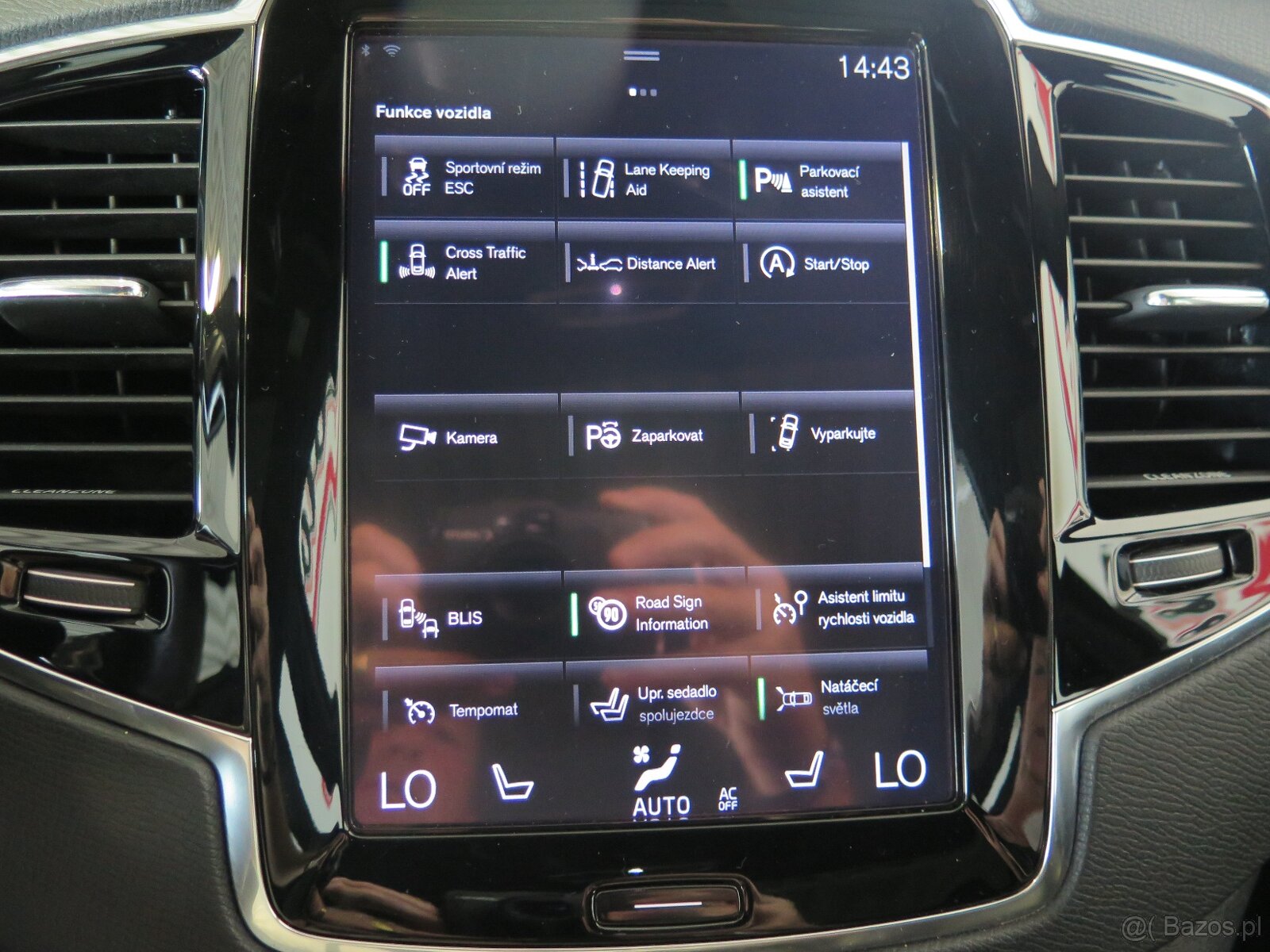 Volvo XC90 2.0D5 RDesign,AWD,PoleStar,B&W - 11