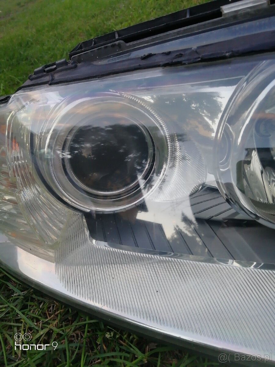 Lampa przednia prawa Audi A8 D3 2003r - 11