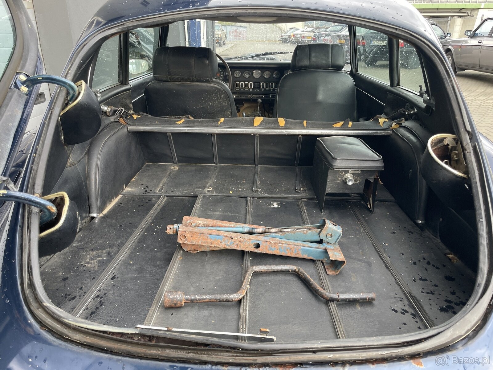 Jaguar E-type coupe 1970 seria II - 11