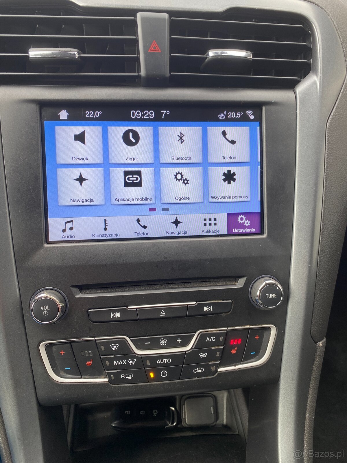 150 KONI TITANIUM FUL LEDY NAWIGACJA Radio sync3 - 11