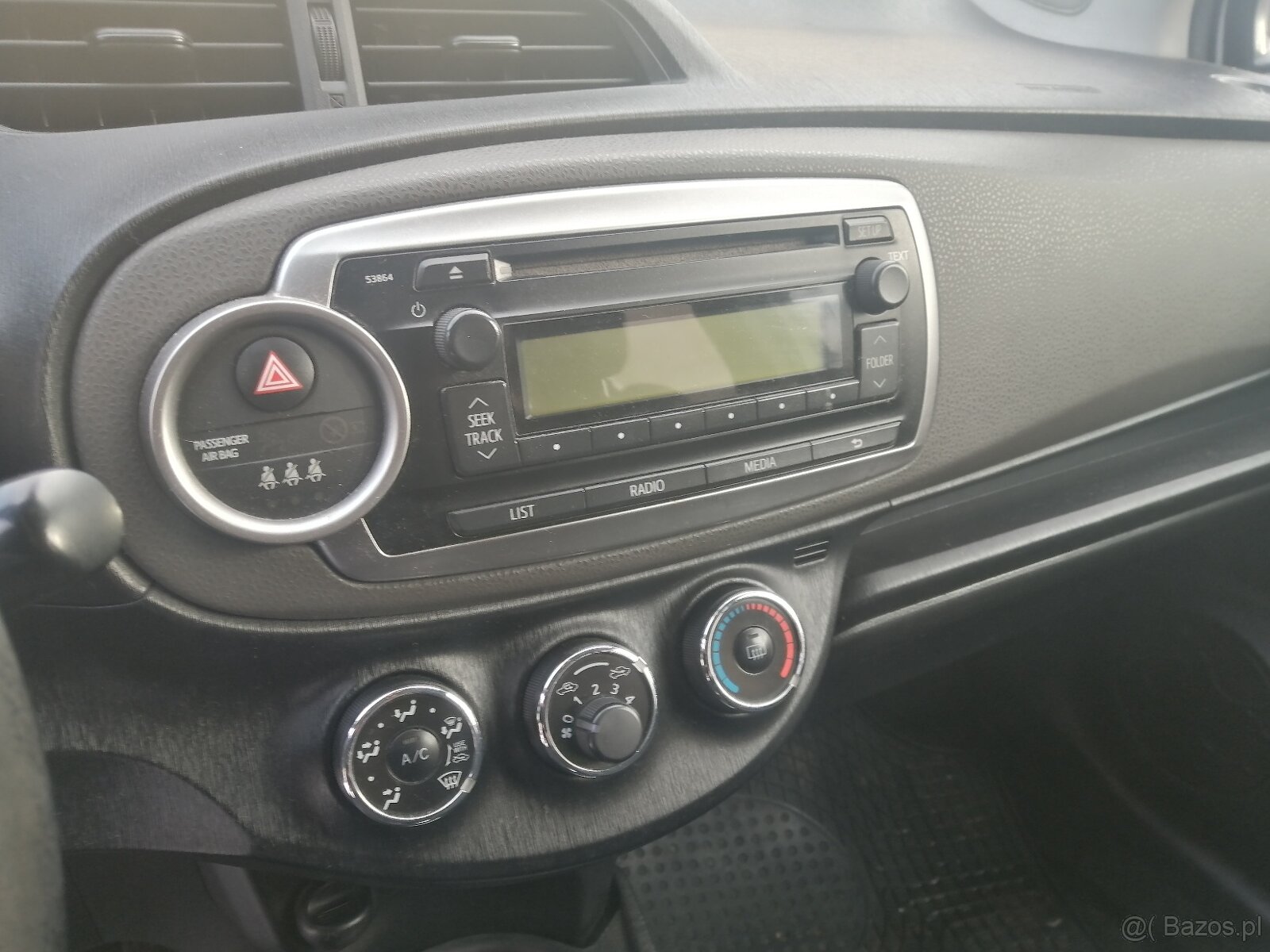 Toyota Yaris+Lpg - 11