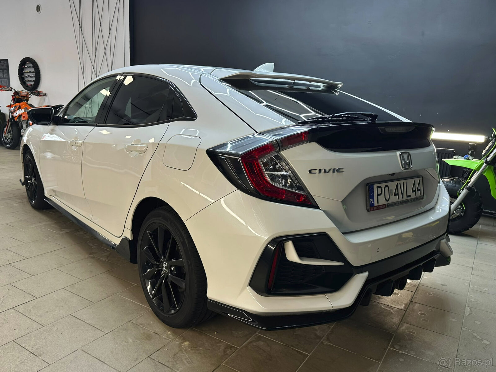Honda Civic 5D 1.5 VTEC Turbo 182 KM | 2021 | Hatchback | Eu - 11