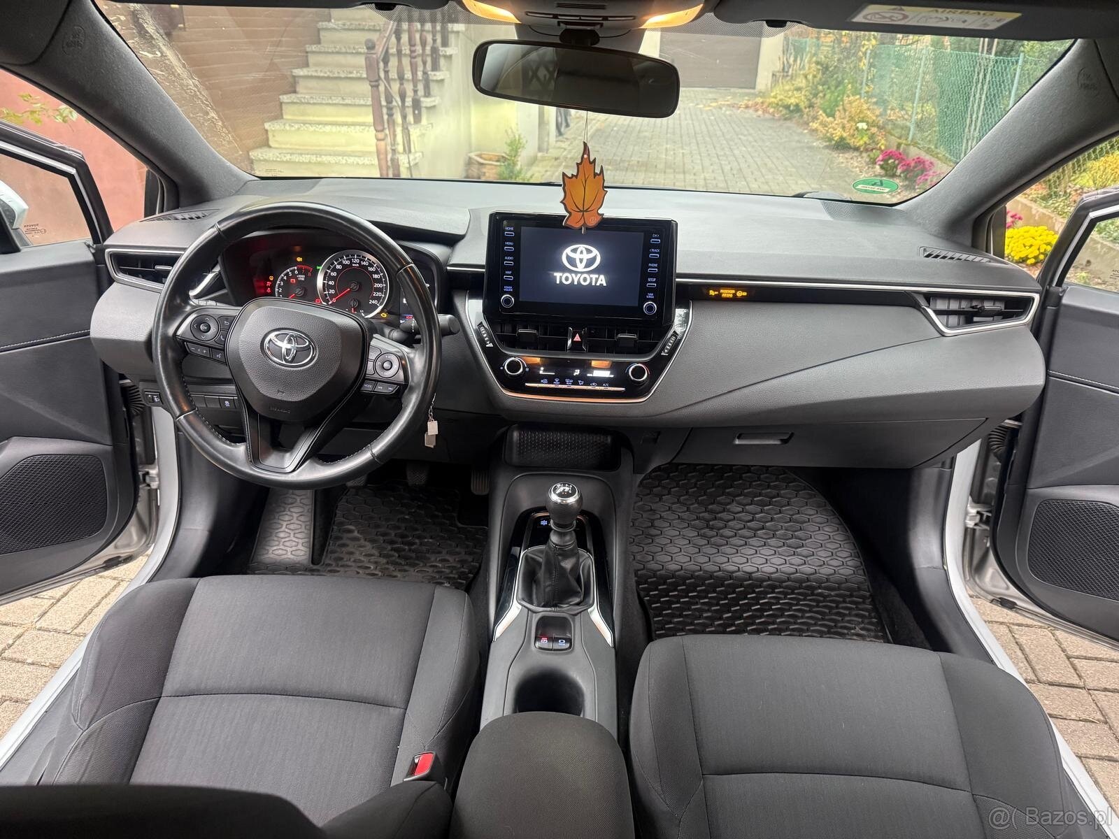 Sprzedam Toyota Corolla Stan bardzo dobry - 11