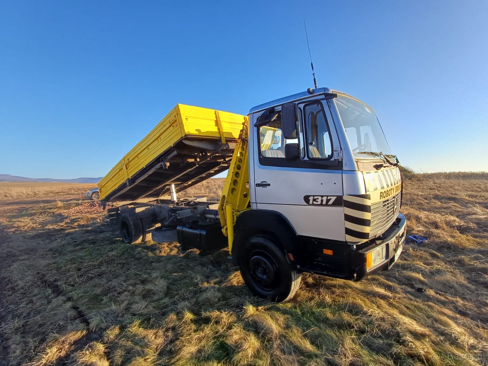 Mercedes 1114 kiper 3 stronnym - 11