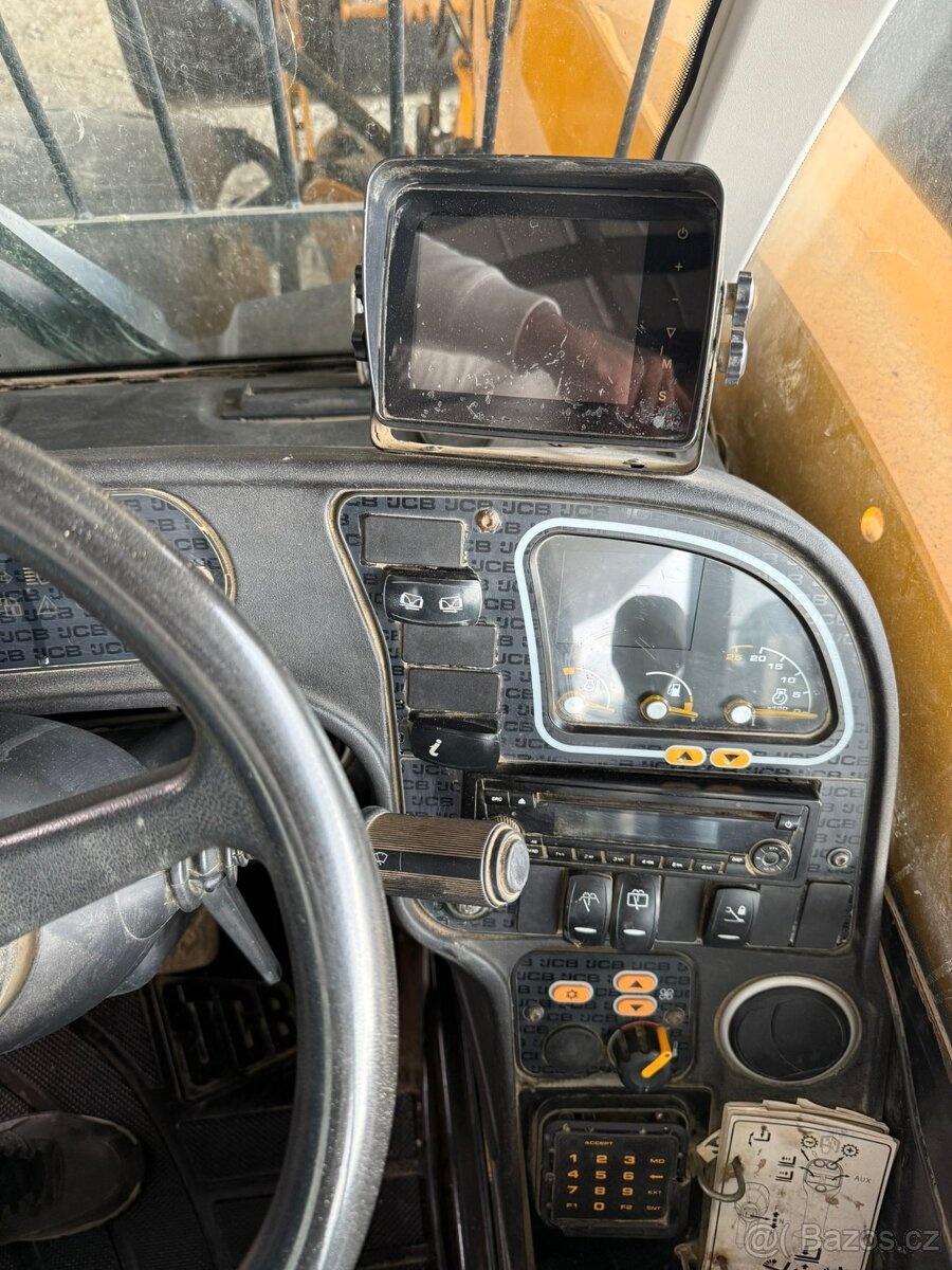 Manipulator 17-metrowy JCB 540-170 rok 2016 - 11