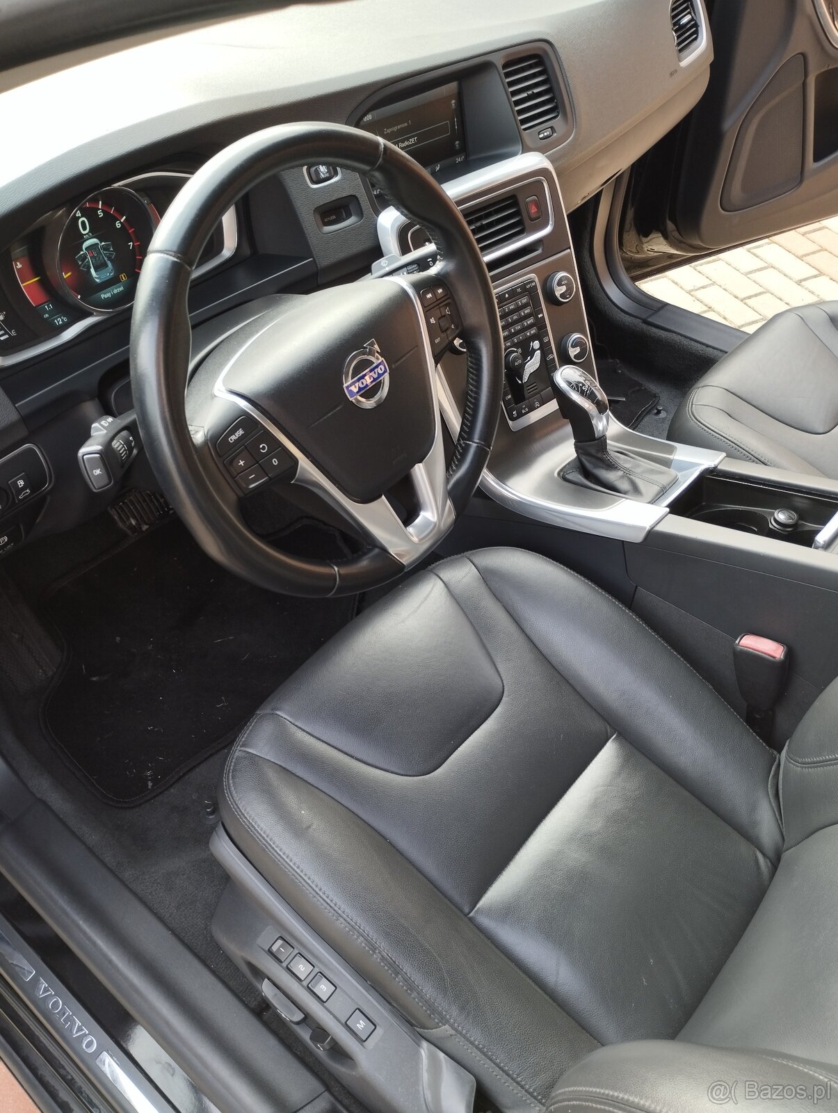 Volvo S60 2015r 2.0 T5 245KM AUTOMAT KEYLESS KAMERA CZUJNIKI - 11