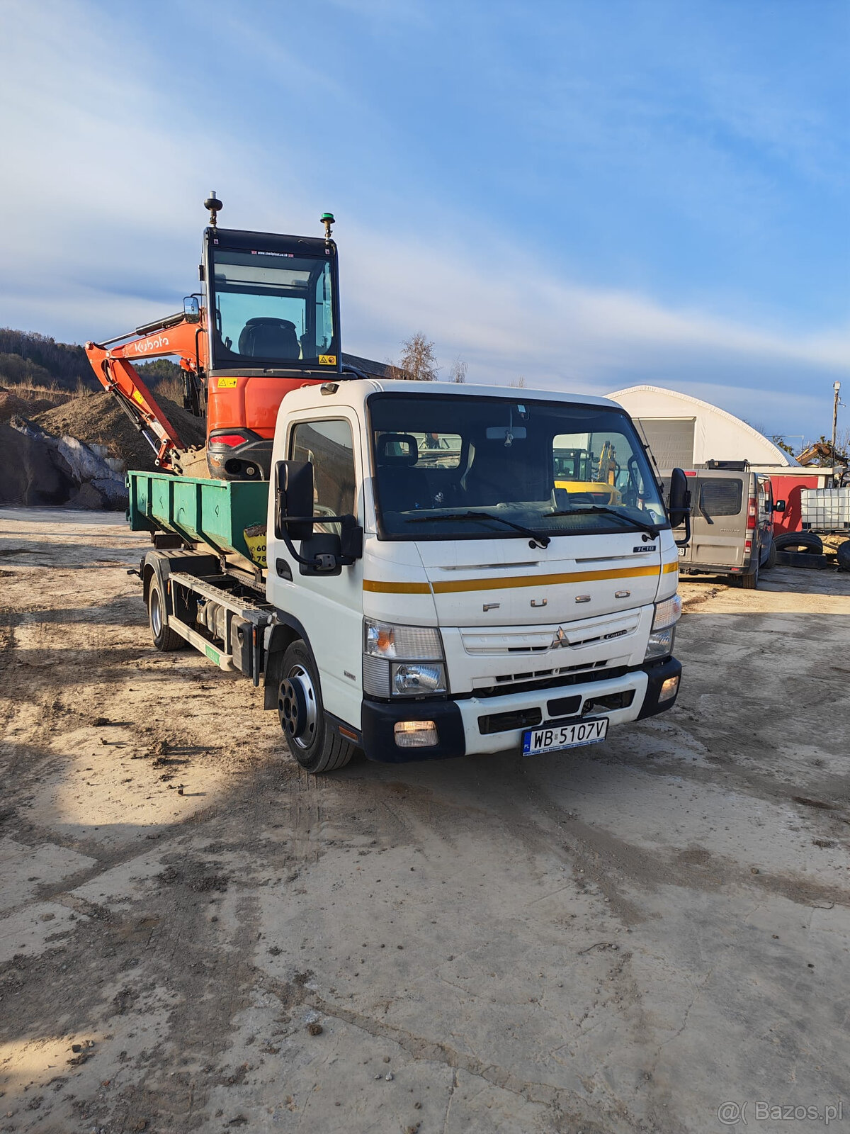 REZEWACJA Mitsubishi Fuso Canter hakowiec 4x2 Kontener - 11