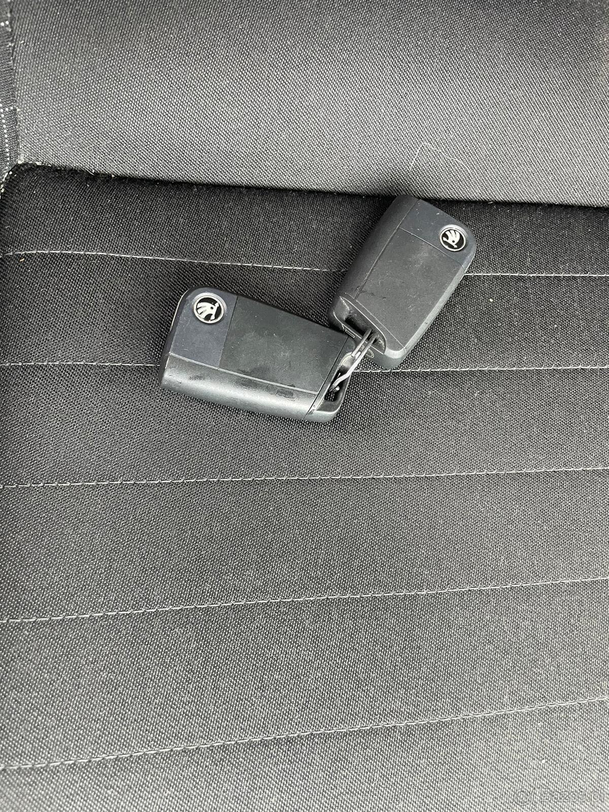 Škoda Rapid 1.0TSi 70kw, r.6/2019, climatronic - 11