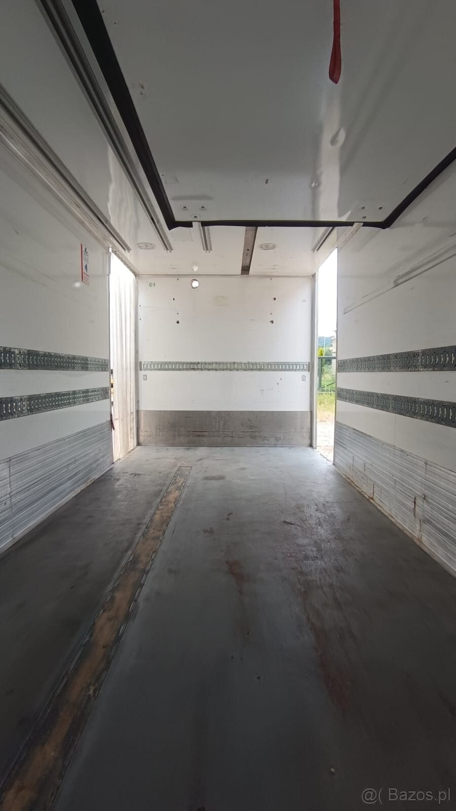 Kontener Izoterma / Kontener Magazynowy / zabudowa samochodo - 11