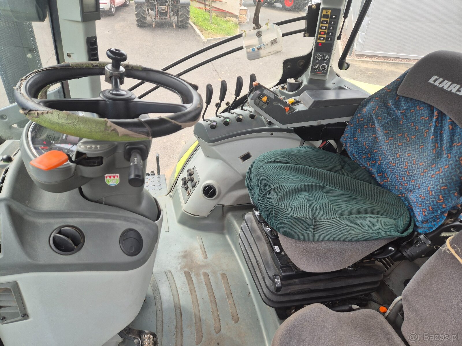 Claas Axion 850 - 11