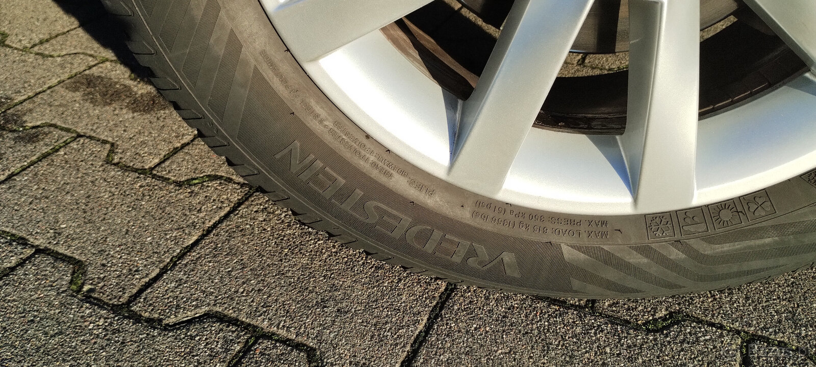 Skoda Scala Scala Ambition 1.0 TSI rok prod.2022 - 11