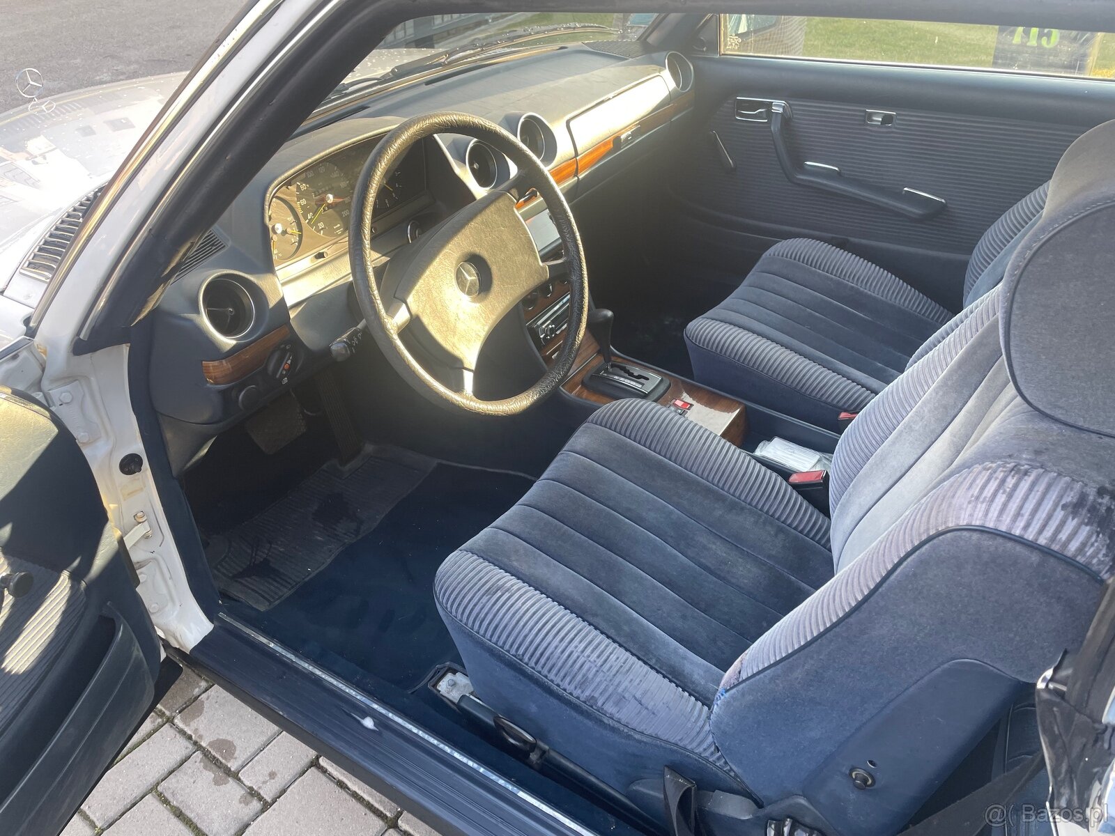 Mercedes w123 CE - 11