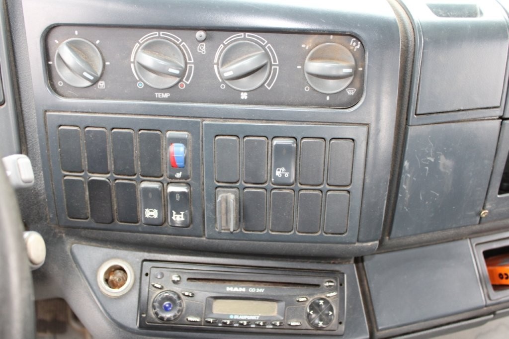 MAN MAN TGA 18.350, CRANE HIAB 102 - 11