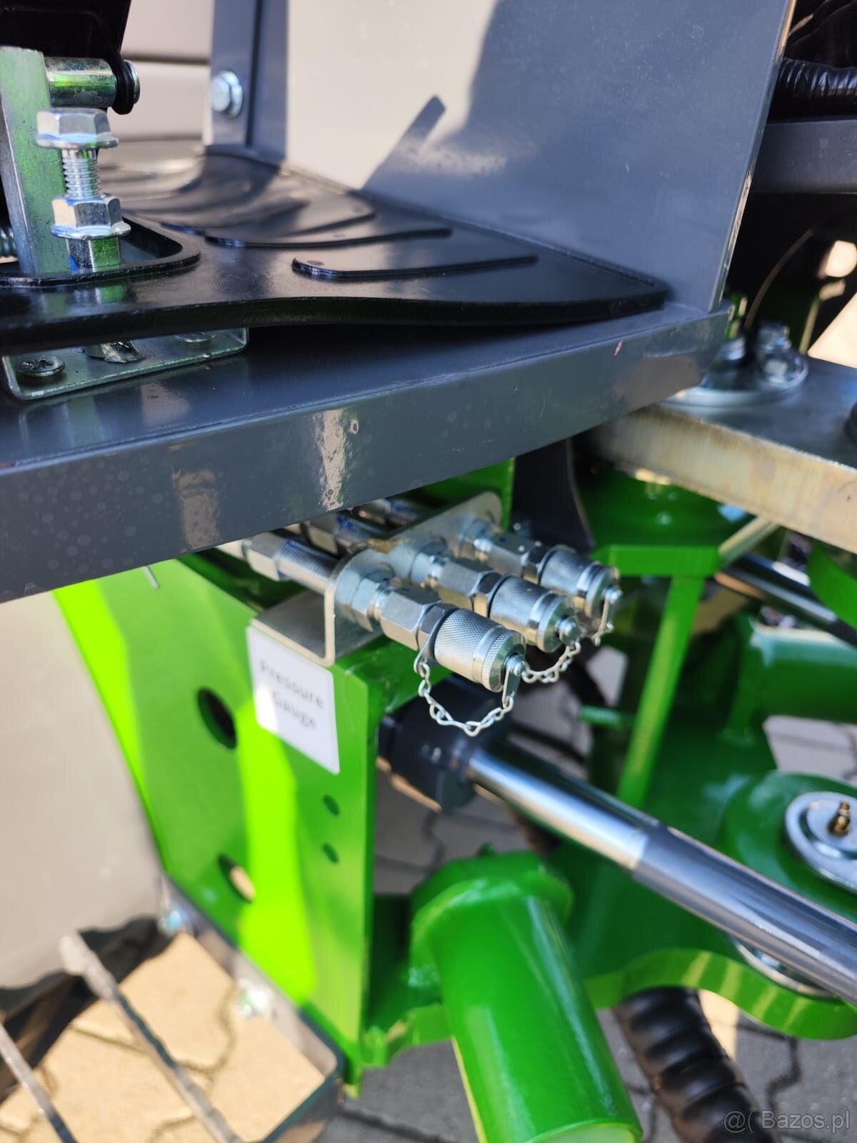 ŁADOWARKA KOŁOWA 908T - 11