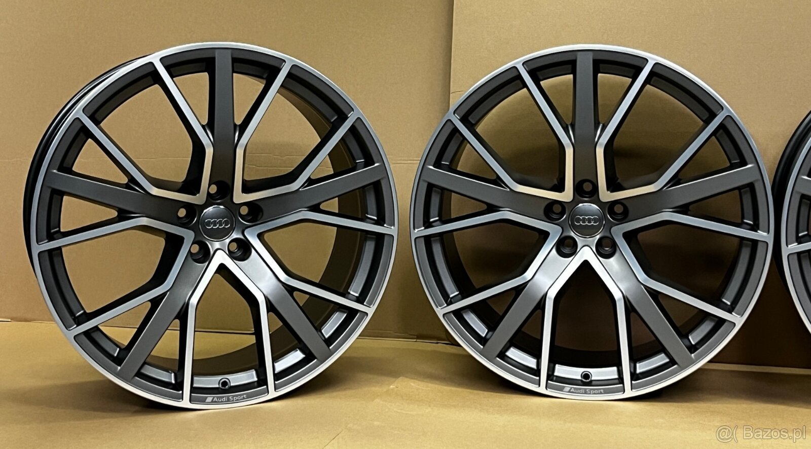 22 cale Audi Q8 SQ8 4MN 4M8601025AQ Q CQ CP 10J x 22'' ET2 - 11
