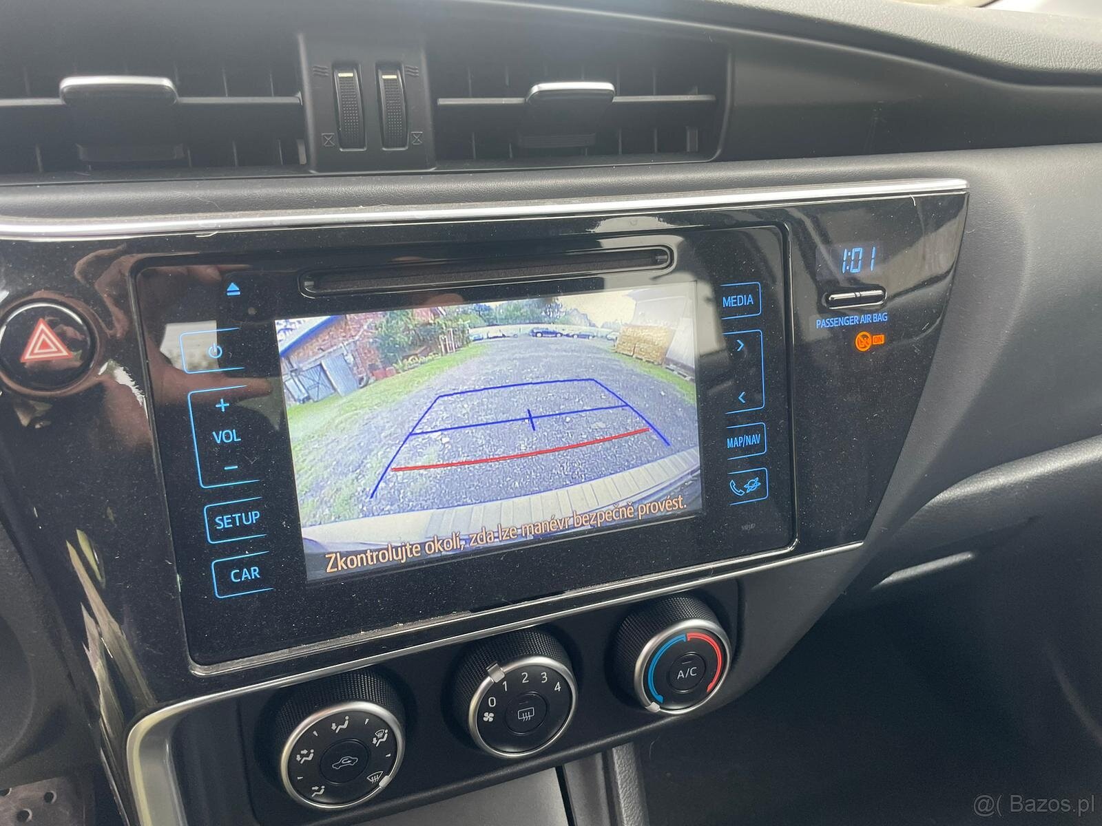 Toyota Corolla 1.6i 97kw, r.2019, klimatyzacja, 1. wlascicie - 11