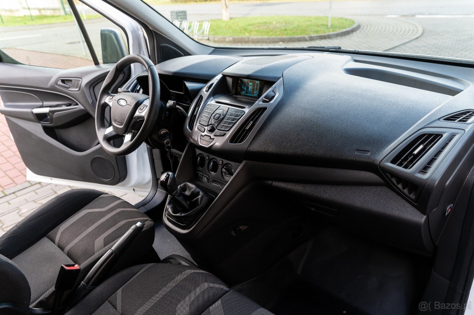 FORD TRANSIT CONNECT | 2016r. - 11