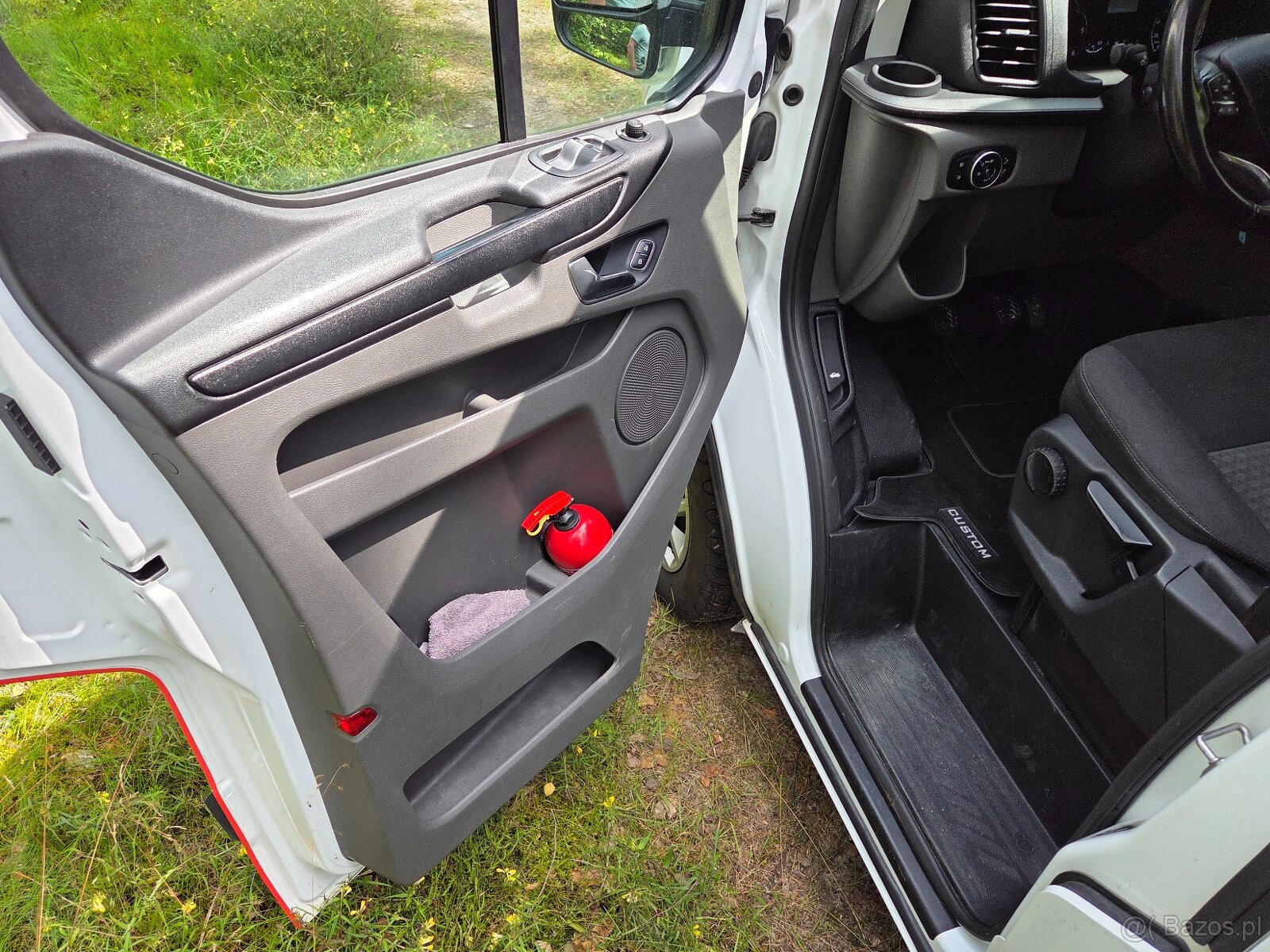 Sprzedam Ford Custom kamper - 11