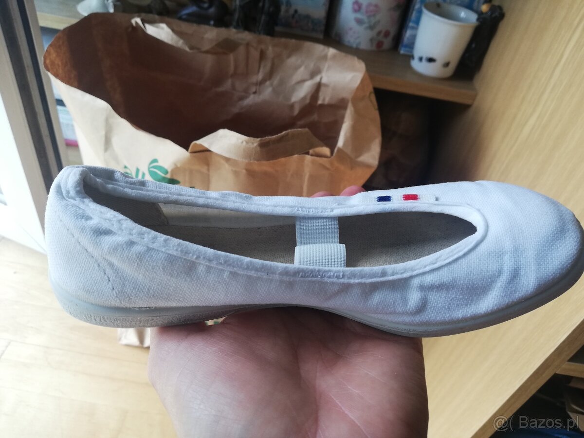 sandały, baleriny i inne - 11