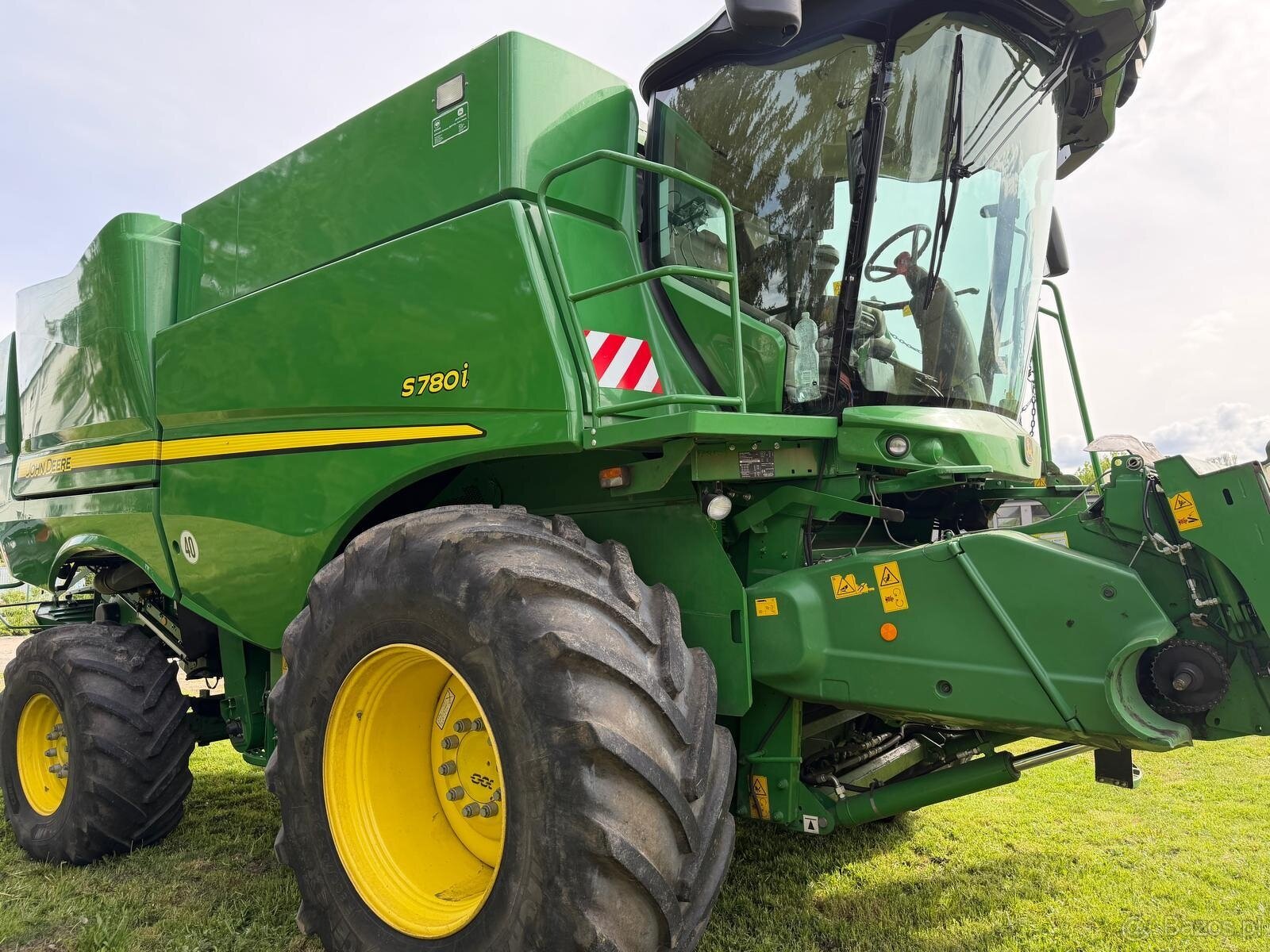 Kombajn zbożowy John Deere S780i 4x4 Heder 63X Vario 9,15m r - 11