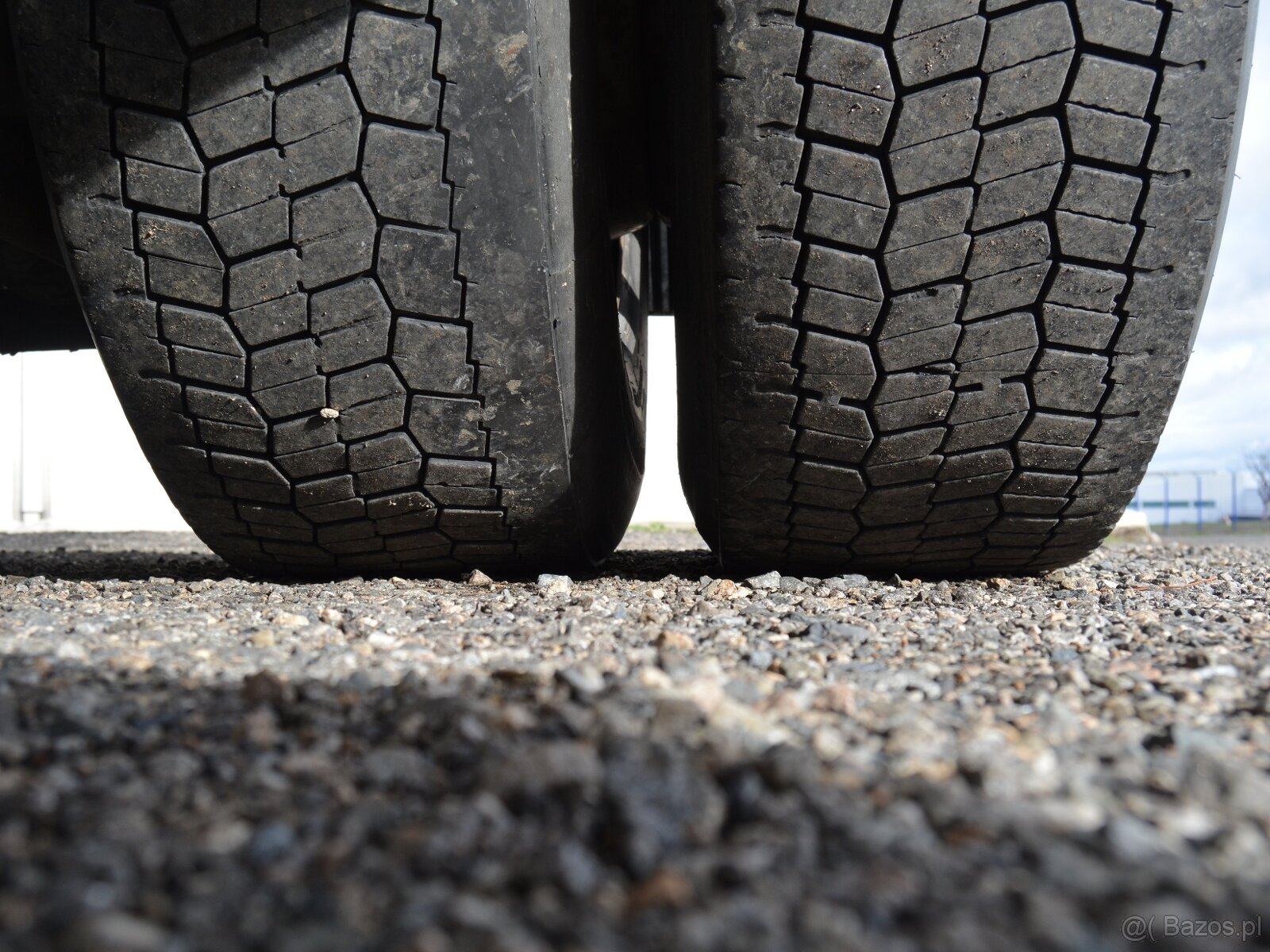 DAF CF 320 FA Euro VI 4x2 z nadwoziem skrzyniowym - 11