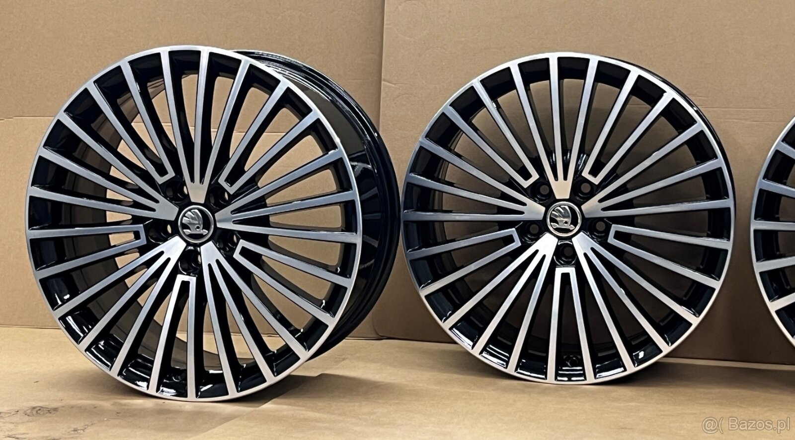 Felgi 19 cali ORYGINAŁ Skoda SUPERB 8Jx19 ET44 5x112 3V0 - 11