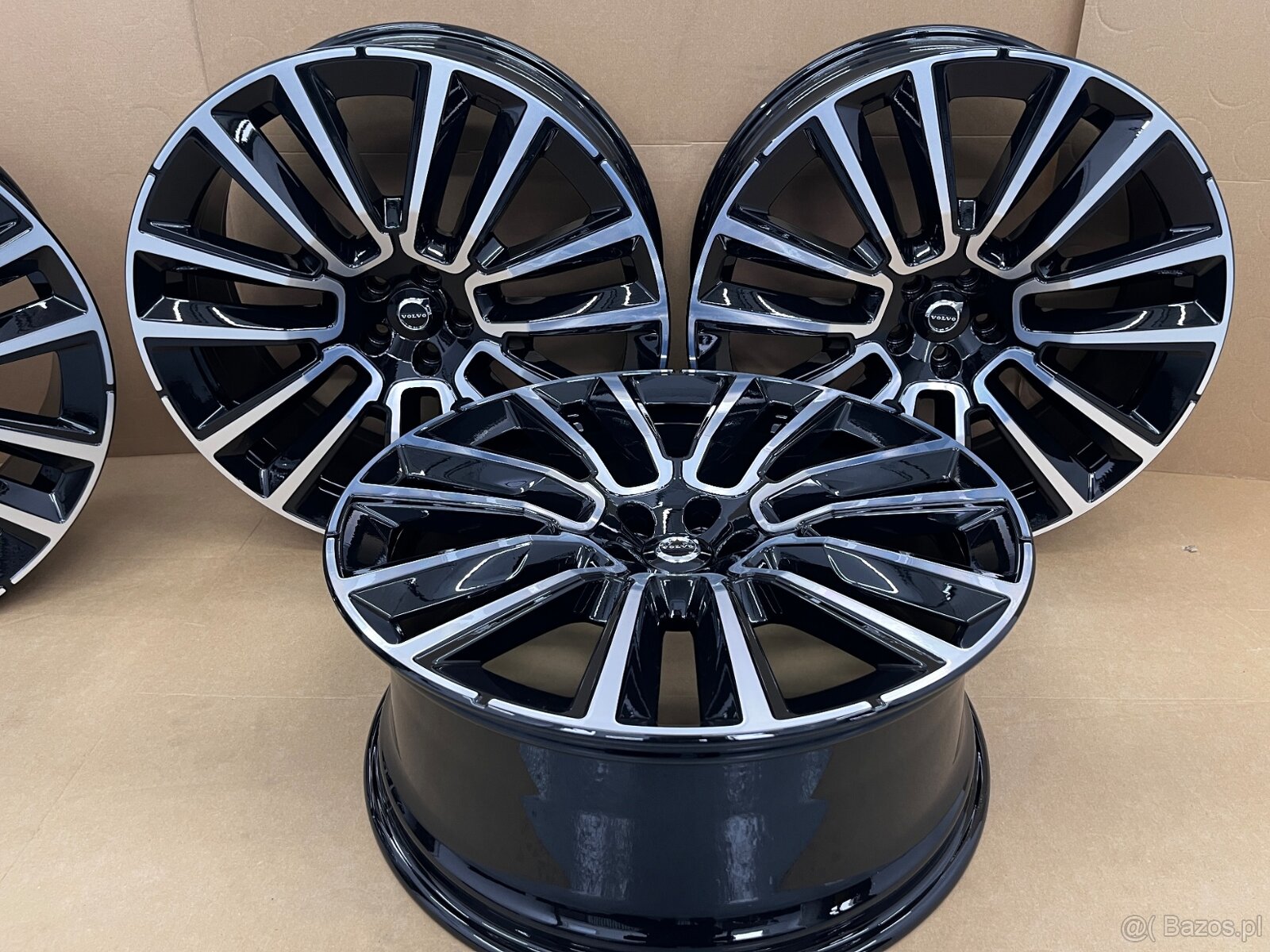 Volvo XC90 2016-2026 9J x 22 ET38,5 5x108 32294604 - 11