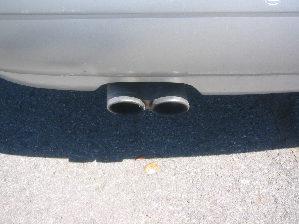 AUDI S8 D2 4.2 360km manual po lifcie - sprzedam cześci - 11