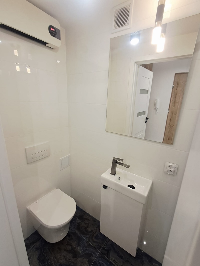2 pokojowe mieszkanie, parter, po remoncie, os. Kaliniec - 11