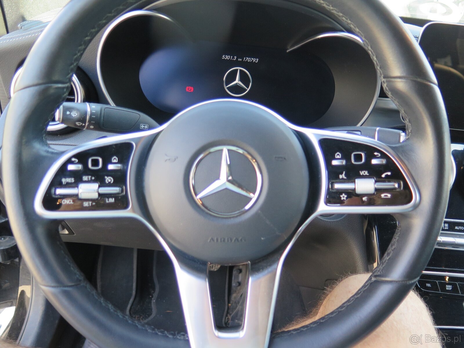 Mercedes-Benz GLC 300C AMG 4MATIC, USTERKA SILNIKA - 11