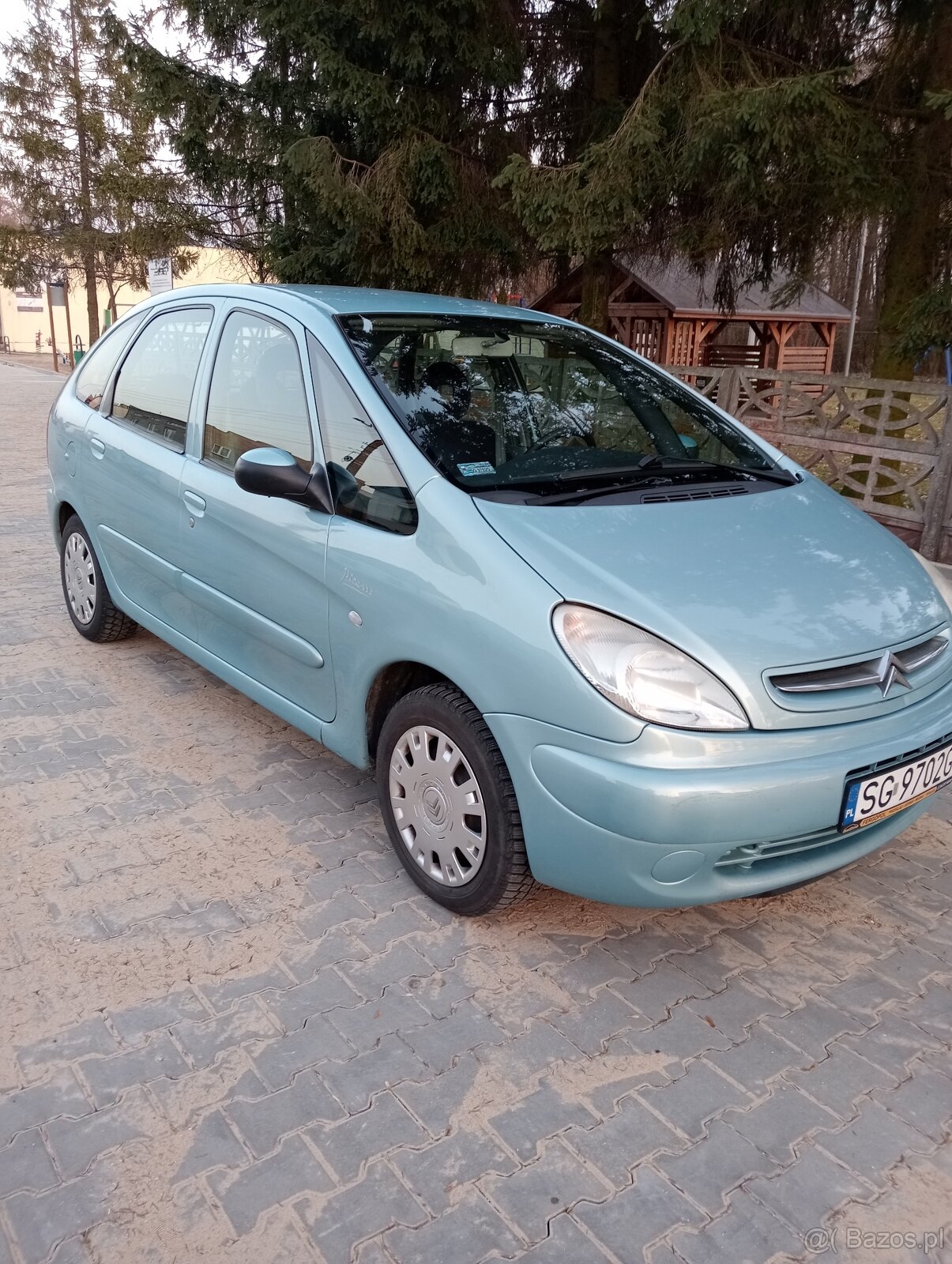 Samochód osobowy - 11