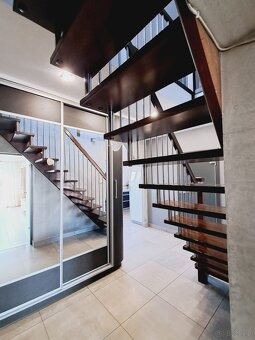 Mieszkanie o pow. 95m2, dwa balkony, Braci Niemojowskich - 11