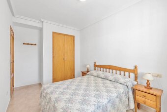 Na sprzedaż: Apartament 2-pokojowy z widokiem na basen - 11