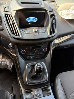 Ford Kuga 1.5i 110kw, r.2019, klimatyzacja, nawigacja - 11